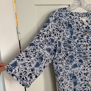 Orvis Blue and White Print Button Down Shirt